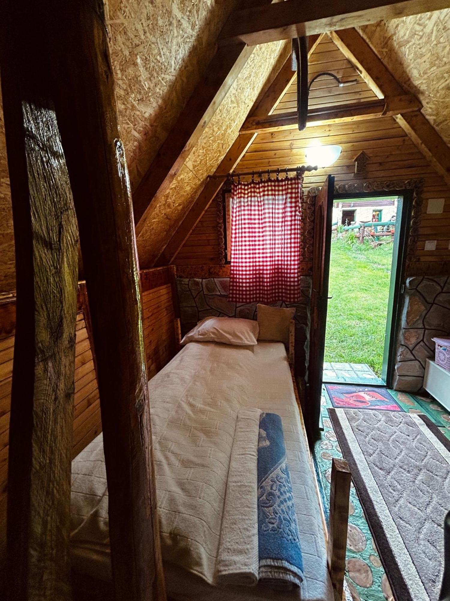 Villa Durmitorska Koliba Sa Kupatilom Žabljak Exterior foto
